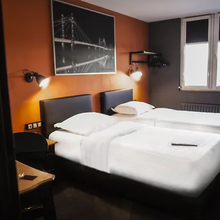 Cit'hotel B Brasserie Ξενοδοχείο 3*
