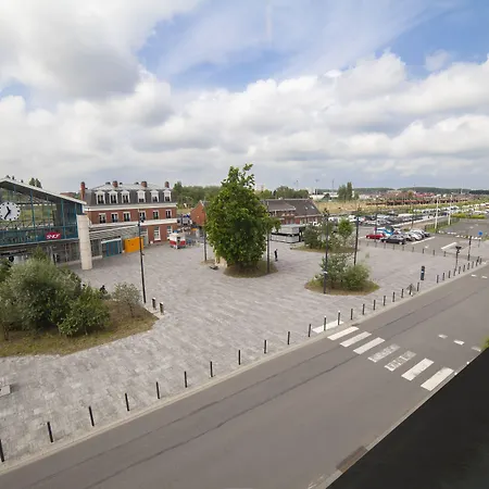 Cit'hotel B Brasserie מלון 3*