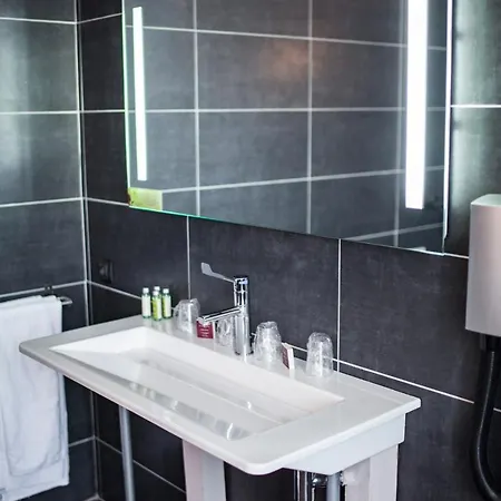 Ξενοδοχείο Cit'hotel B Brasserie 3*
